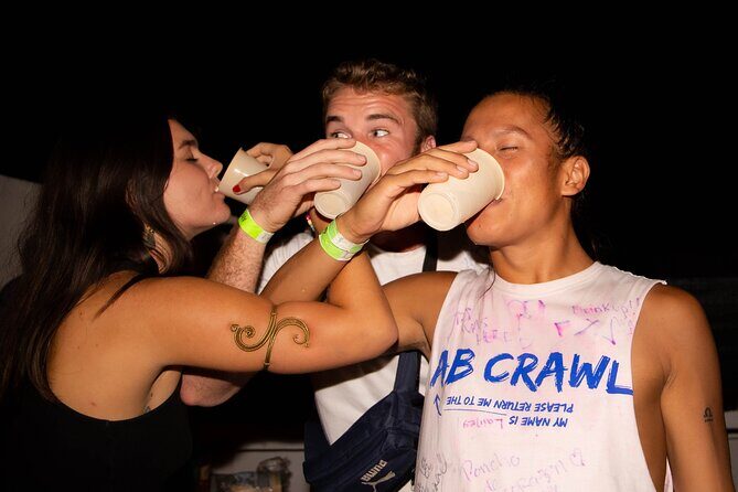 Antigua Bar Crawl - Meeting at 7a Calle Poniente #11: Easy Start, Easy Return
