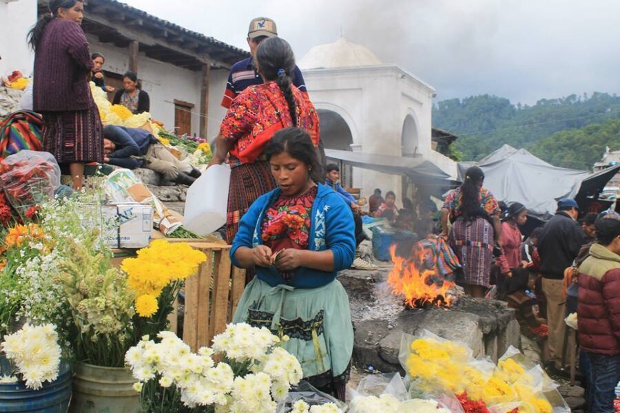 Chichicastenango and Lake Atitlan Tour From Antigua - Chichicastenango Market: where tradition shows up in details