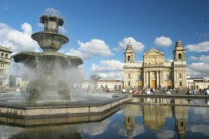 Guatemala city Walking Tour and public bus - Price and value: why $30 makes more sense than you’d expect