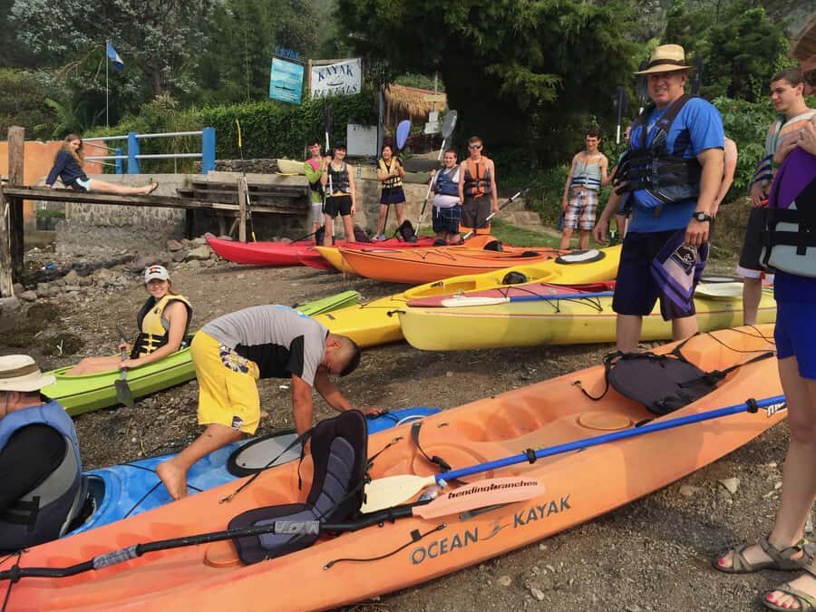 Kayak Hike Adventure. Visit Tzununa, Jaibalito, Santa Cruz - Optional cliff jump in a secluded bay