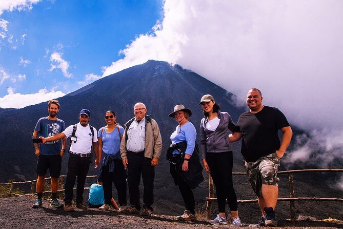 Pacaya Volcano Tour and Hot Springs from Guatemala City - The guides and how the hike usually works