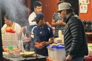 Street Food Tour Around Antigua - What you’ll eat: shucos, tortillas con carne, churros, and the rest of the lineup